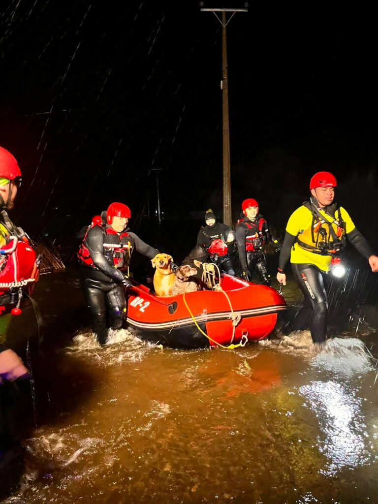 La Unión en Alerta Roja por desborde del río Llollelhue