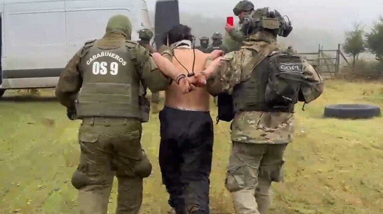 Fiscalía formalizará el viernes a imputado por homicidio de carabinero y ataque a otros dos funcionarios