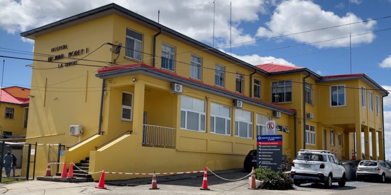 Red asistencial de Los Ríos se mantiene operativa pese al sistema frontal