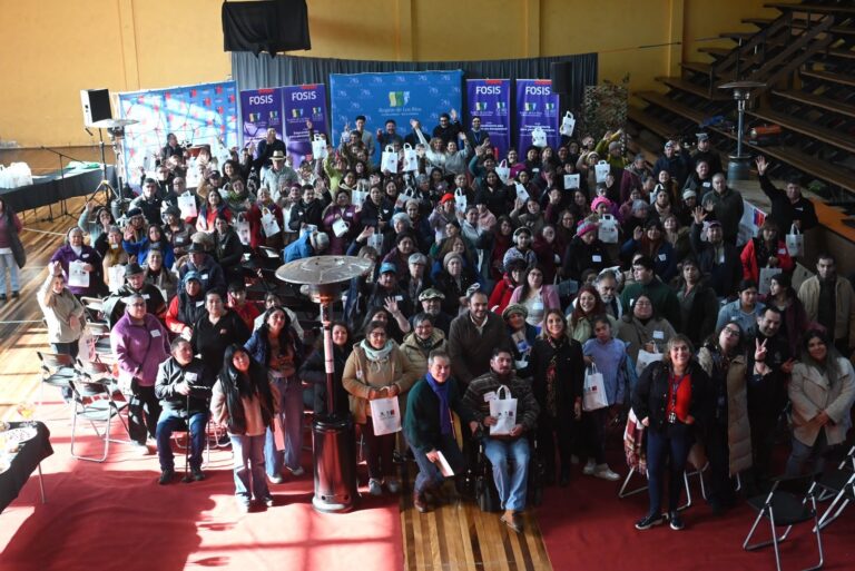 Gobierno Regional y FOSIS dan inicio a dos programas de emprendimiento en la Provincia del Ranco