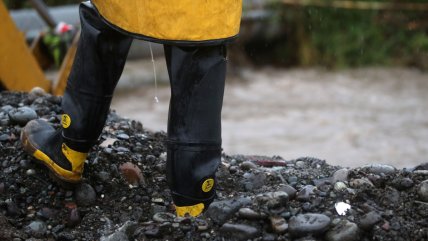 Ministro y Director del Trabajo recuerda normas para proteger a trabajadores durante emergencia climática