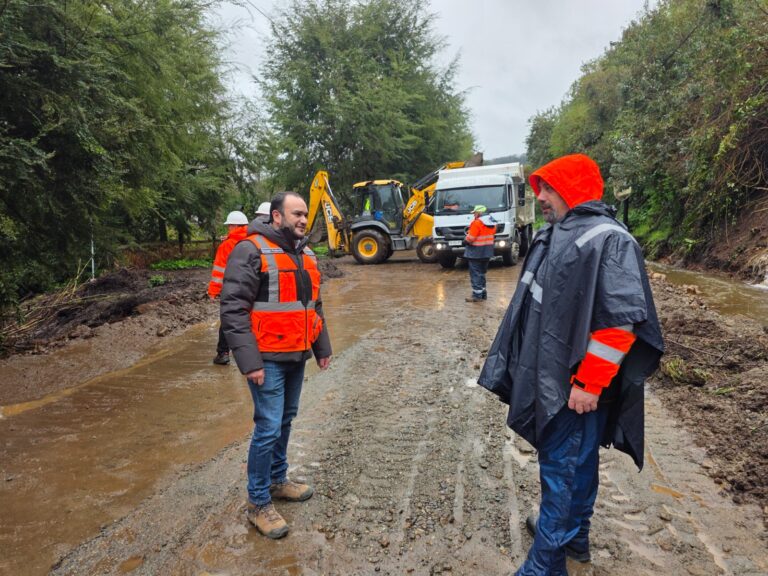 Delegado Provincial del Ranco Alex Valderrama recorrió diversas zonas afectadas por las lluvias