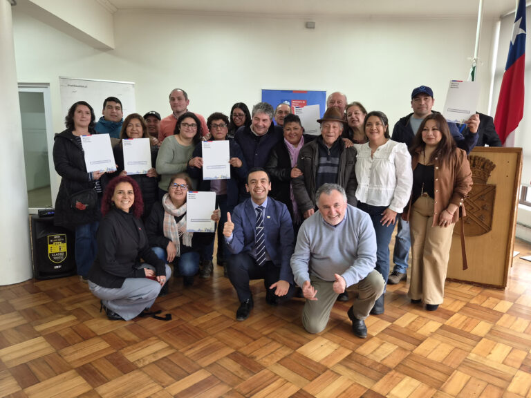 Bienes Nacionales entregó 92 títulos de dominio a familias