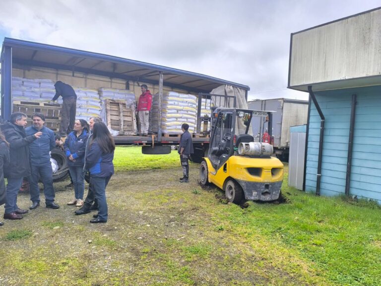 Emergencia Agrícola: MINAGRI destina 15 toneladas de concentrado animal para productores de Los Ríos