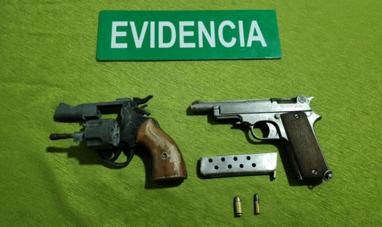 Detienen a sujeto con más de 40 causas por portar armas, municiones y droga en Lago Ranco