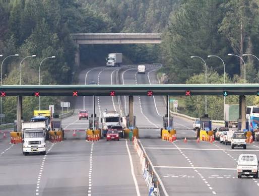Mujer dio a luz en plena ruta tras inconveniente por falta de efectivo en peaje