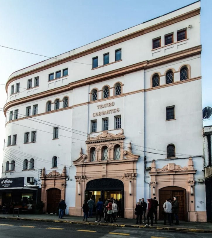 Fallece mujer que sufrió caída al interior del Teatro Regional Cervantes de Valdivia