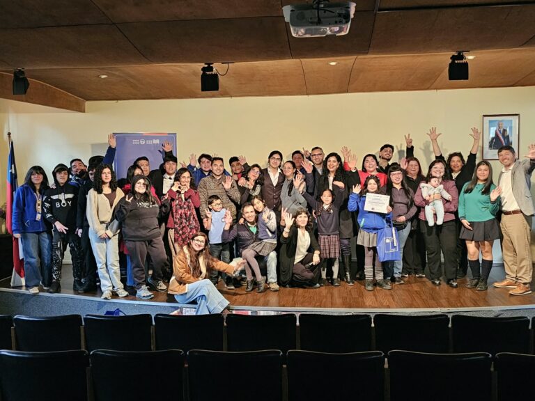 Ocho estudiantes son reconocidos en concurso nacional “BookTubers”