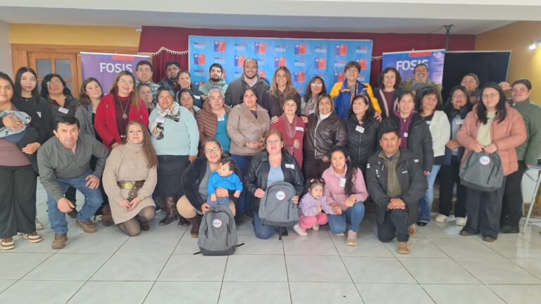 Emprendedores de Lago Ranco reciben apoyo de FOSIS