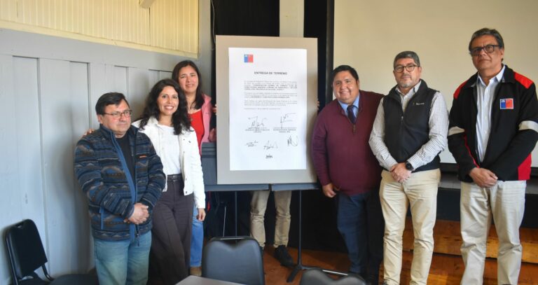 MOP pone en marcha conservación de caminos indígenas en comuna de Panguipulli