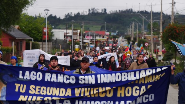 Futrono marcha por el Lago Ranco y exige norma ambiental ante megaproyectos