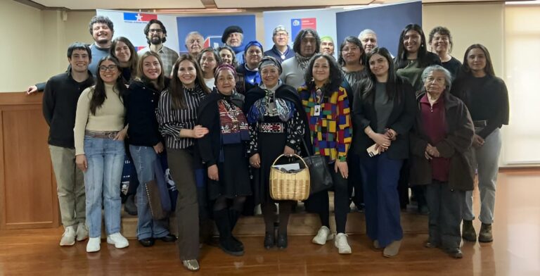 Colegio Médico de la región impulsa jornada de diálogo sobre salud intercultural y comunitaria