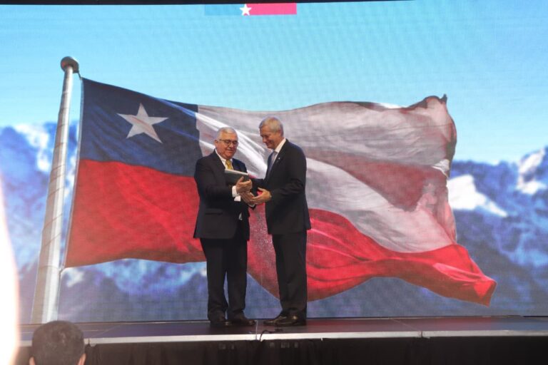 Presidente Kast aborda inversión y empleo en el XXI Encuentro Empresarial del Sur