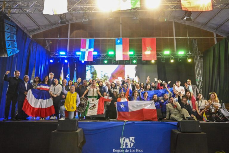 Más de 35 mil visitantes y cerca de $100 millones en ventas marcan cierre del V Encuentro Internacional de Los Ríos