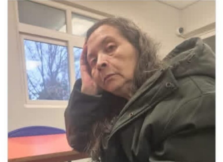 Buscan a mujer de 63 años desaparecida tras salir de Hospital en La Unión