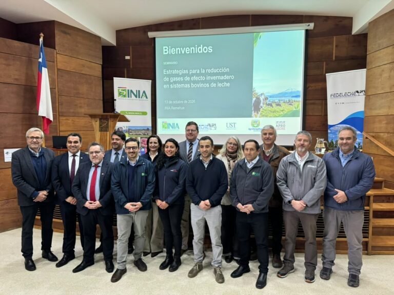 Fedeleche e INIA Remehue presentan estrategias para reducir emisiones de gases de efecto invernadero en la lechería