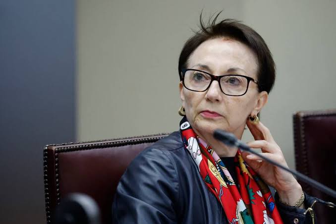 Rebaja de penas a 56 agresores sexuales: Corte Suprema apunta al ministro de Justicia